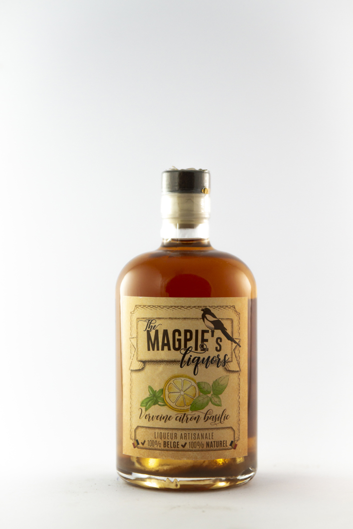 Black Bird, distillerie de namur, apéro Magpie Verveine citron basilic alcool