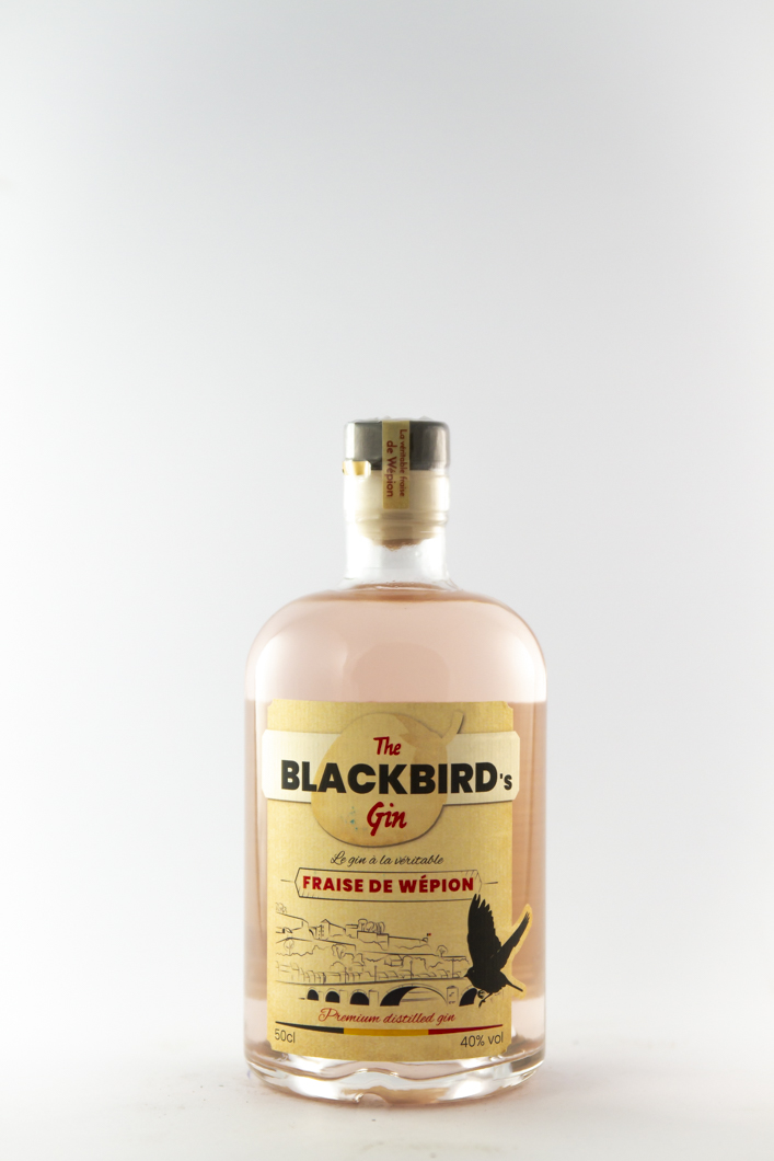 Gin Black Bird, distillerie de namur, à la fraise de Wépion alcool